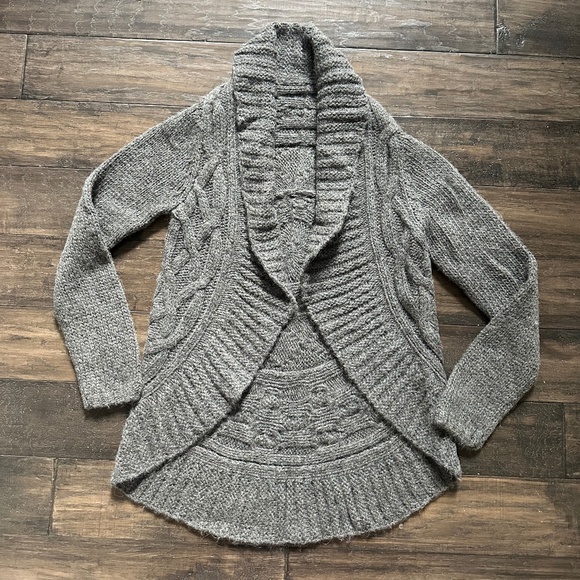 Theory Sweaters - THEORY Insanely Beautiful Gray Abstract Cardigan Sz M (not brand tags)